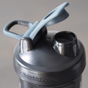 Shaker blender bottle gaminate otwarty